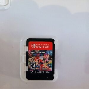 Nintendo Switch Mario Kart 8 Deluxe Game Card in Black and Red